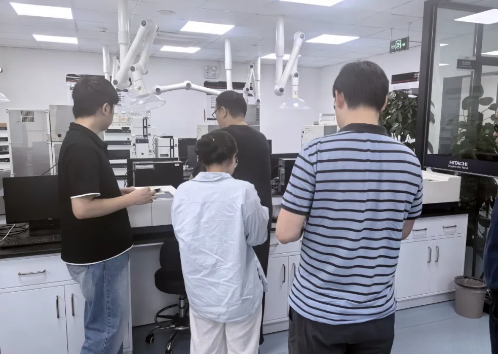 日立分析仪器出口选对伙伴，SIMPLAB东南仪诚让合作更安心